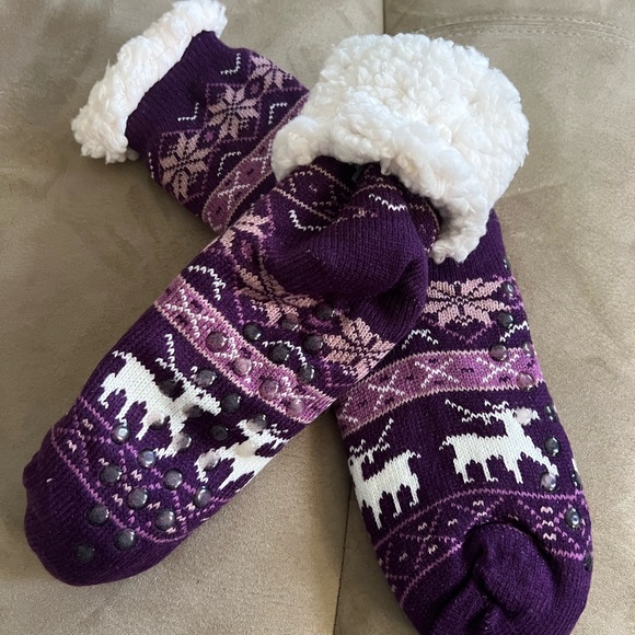 Super snuggly socks - Picture 2 of 4